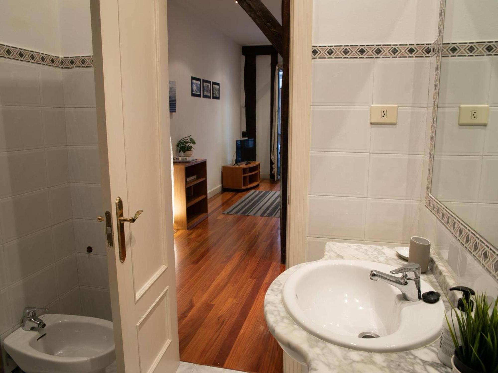 Barrenkale Old Town Alde Zaharra Apartment Bilbao Exterior foto
